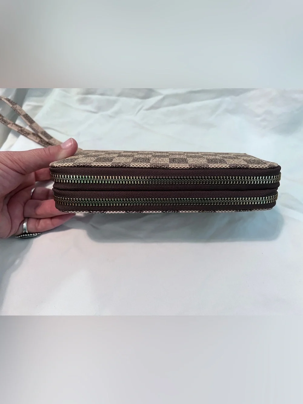N/A stylish checkerboard